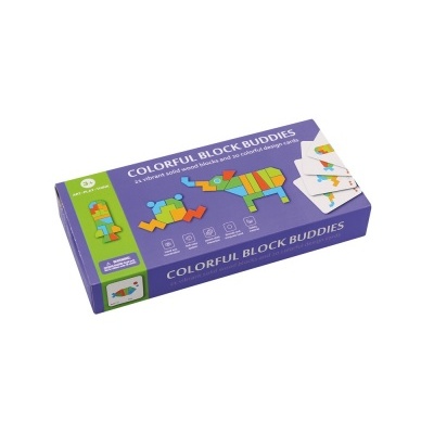 Embalagem azul com blocos de madeira coloridos e cartões de puzzle para crianças