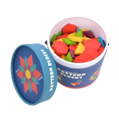 Blocos de padrão coloridos em caixa redonda azul aberta