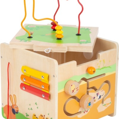 Brinquedo educativo de madeira com trilhos de contas coloridos e xilofone para crianças