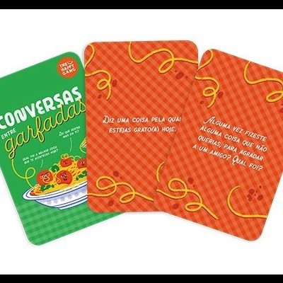 Cartas do jogo Conversas entre Garfadas com frases em português sobre emoções e experiências.