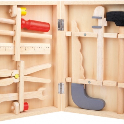 Conjunto de ferramentas de madeira para crianças em caixa de madeira
