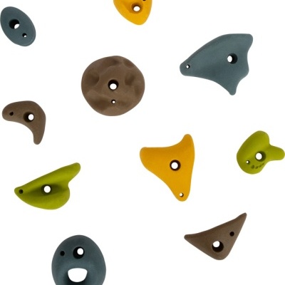 Agarras de escalada coloridas em várias formas e tamanhos