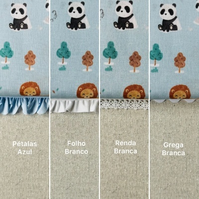 Tecidos com padrão de pandas e árvores e diferentes acabamentos na parte inferior