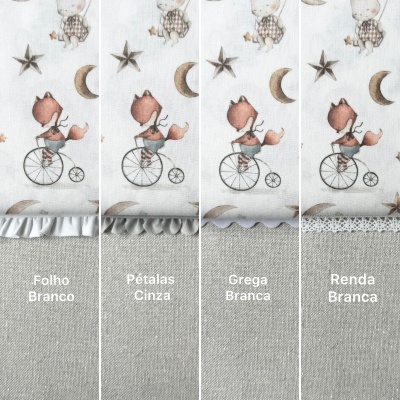 Quatro tecidos infantis com padrão de raposa e bainhas diferentes