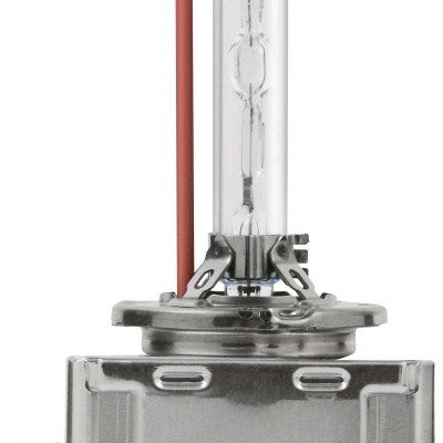 Lâmpada automóvel halogénea com base metálica e vidro transparente