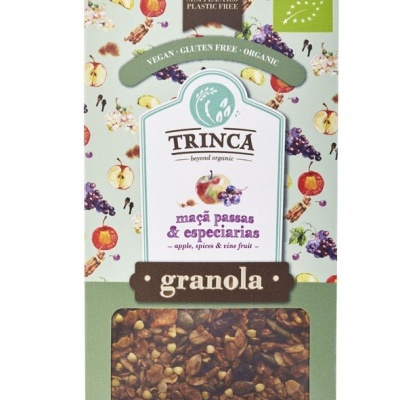 Embalagem de granola TRINCA maçã passas e especiarias, 400 g, com frutas desenhadas e indicações vegan, gluten free, organic.