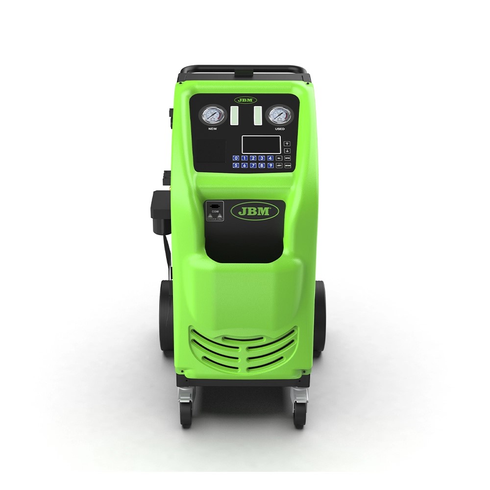 MÁQUINA DE TROCA DE ÓLEO DE TRANSMISSÃO AUTOMÁTICA 54290 Máquina verde com visor digital e manómetros com marca JBM em fundo branco