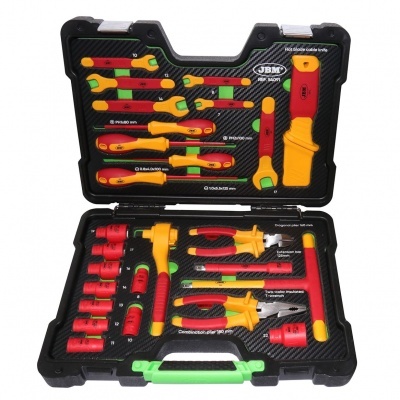 Estojo de ferramentas profissionais com diversas chaves e acessórios