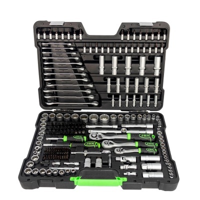 Conjunto de ferramentas em estojo preto com alças verdes e ferramentas metálicas