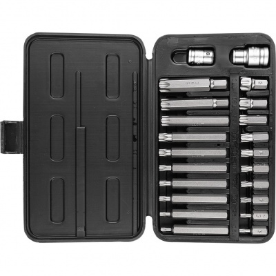 Conjunto de ferramentas com chaves de soquete em estojo preto