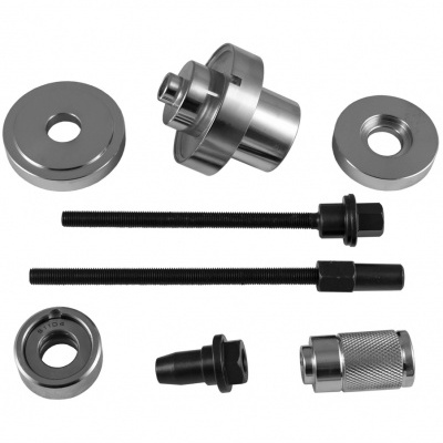 Conjunto de peças metálicas prateadas diversas