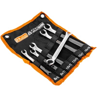 Conjunto de chaves fixas em estojo de tecido preto e laranja com tamanhos indicados