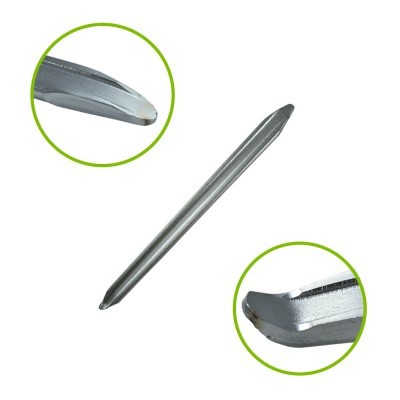 Broca metálica cinza prateada com detalhes da ponta em círculos verdes