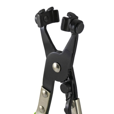 Alicate de pressão preto e prata com punhos verdes