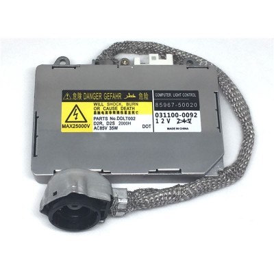 Módulo eletrónico cinzento com etiqueta amarela e branca e cabo de proteção