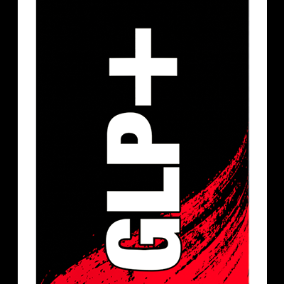 Garrafa plástica com líquido amarelo e rótulo preto da marca TRATAUTO GLP+