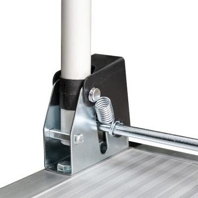 Suporte metálico com mola para tubo e superfície de alumínio