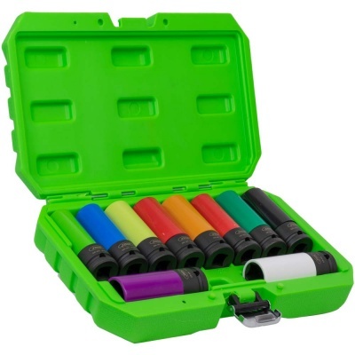 Conjunto de soquetes de impacto coloridos em caixa verde