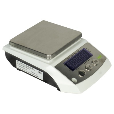Balança eletrónica com plataforma metálica e painel digital