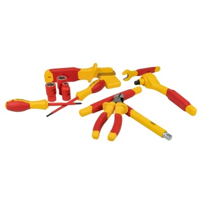 Conjunto de ferramentas manuais com punhos vermelho e amarelo