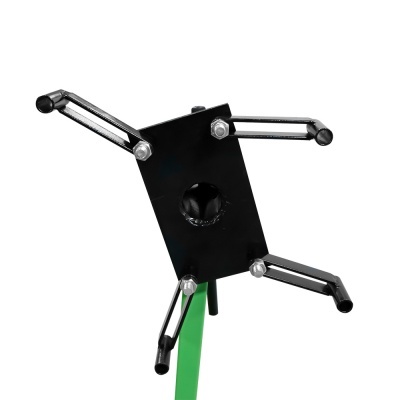 Suporte ajustável para bicicleta com braços cromados e base verde