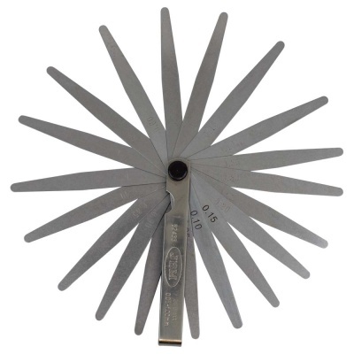 Conjunto de lâminas metálicas de medição em forma de leque