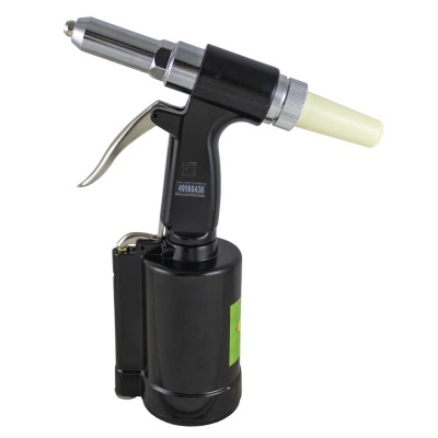 Ferramenta pneumática preta com metal prateado e bico branco