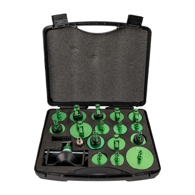 Estojo preto com adaptadores metálicos verdes e pretos de vários tamanhos