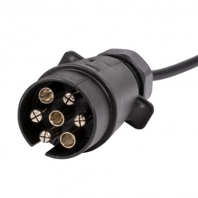 Cabo elétrico com conector preto e pinos dourados