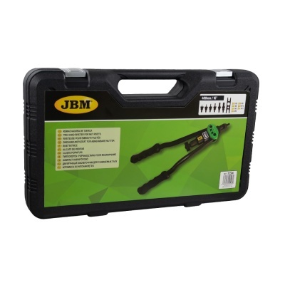 Caixa preta com etiqueta verde e ferramenta representada no rótulo