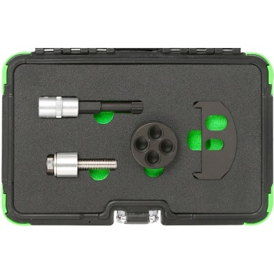 Conjunto de ferramentas metálicas e plásticas organizadas num estojo preto com verde