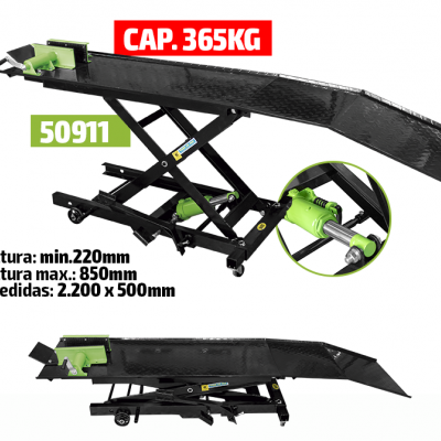 Plataforma hidráulica preta com detalhes verdes para elevação de veículos