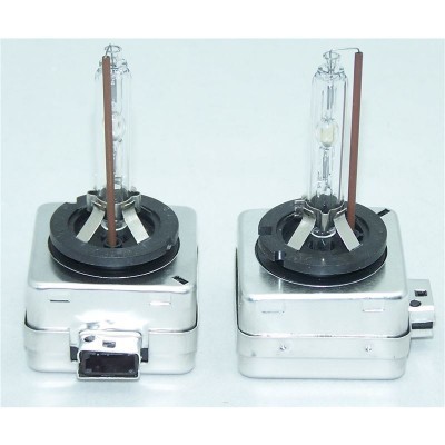 Duas lâmpadas D1S prateadas com base retangular e haste fina sob fundo branco