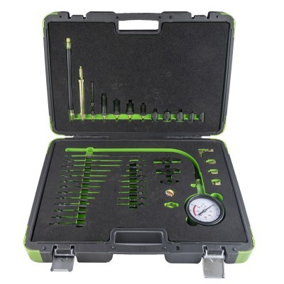 Conjunto de manómetro e adaptadores em estojo preto e verde aberto