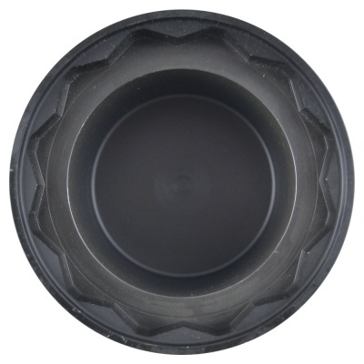 Forma redonda de silicone preta com padrão em ziguezague na borda