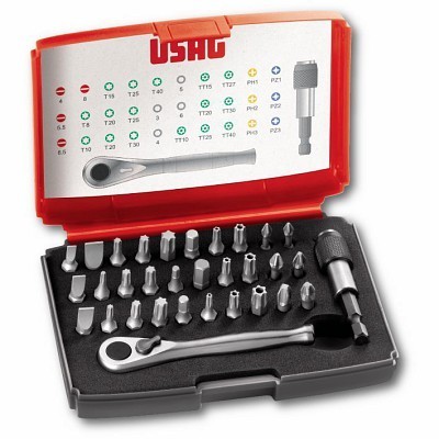 Conjunto USAG de ferramentas com chave de catraca e pontas em caixa vermelha e preta