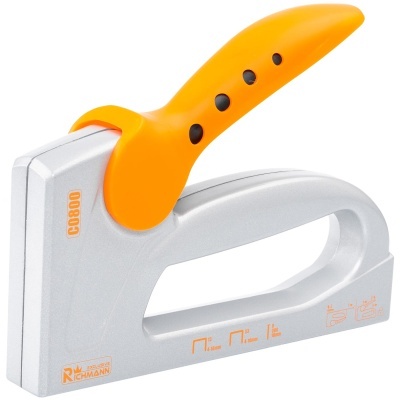 Pregador manual metálico com pega laranja e corpo prateado