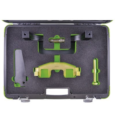 Estojo rígido com peças metálicas verdes e pretas organizadas no interior de espuma