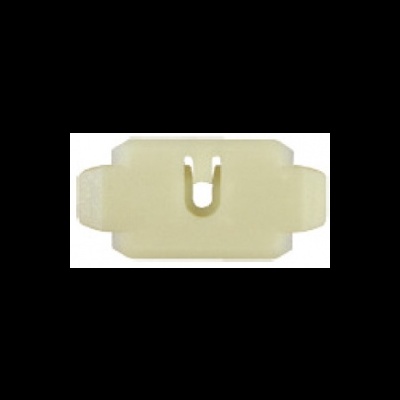 Peça plástica creme retangular com recorte em U