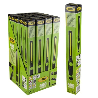 Lanternas JBM recarregáveis 400 Lúmens em caixas verdes e pretas exibidas em expositor