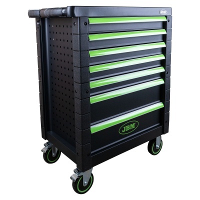 Carrinho de ferramentas preto com detalhes verdes e seis gavetas, rodas giratórias e logotipo JBM