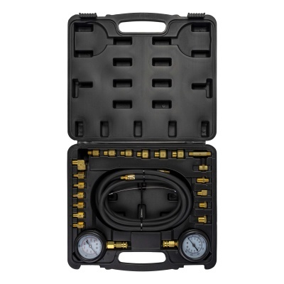 Estojo preto com adaptadores metálicos dourados e manómetros com mangueira preta