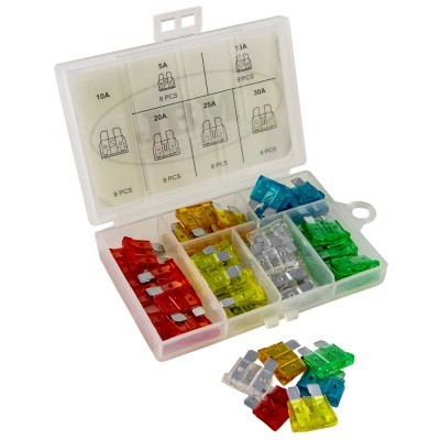 Estojo com 64 fusíveis automotivos coloridos organizados por amperagem