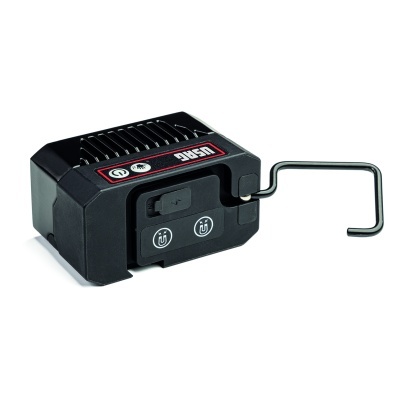 Dispositivo eletrónico preto USAG com ventoinha e haste metálica em gancho