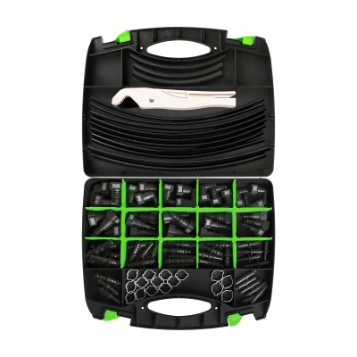 Conjunto de caixa de ferramentas com conexões hidráulicas e chave ajustável.