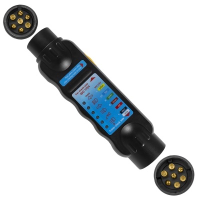 Adaptador para reboque preto com conectores redondos e etiqueta azul com texto