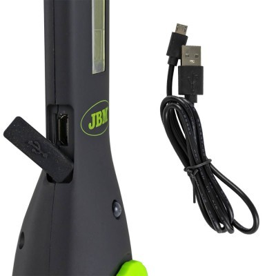 Ferramenta preta com porta USB e cabo USB preto com conectores USB tipo A e mini USB