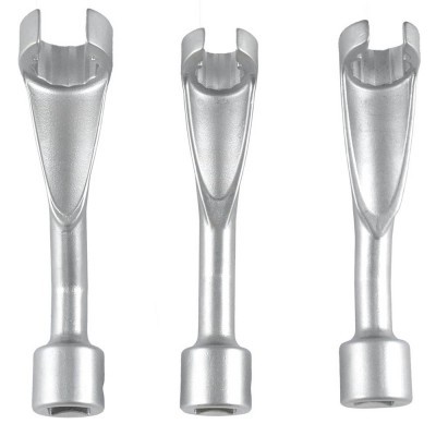 Três ferramentas metálicas prateadas com extremidades tipo garra e soquete