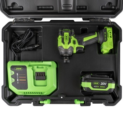 Conjunto ferramentas eléctricas JBM verde e preto em estojo preto