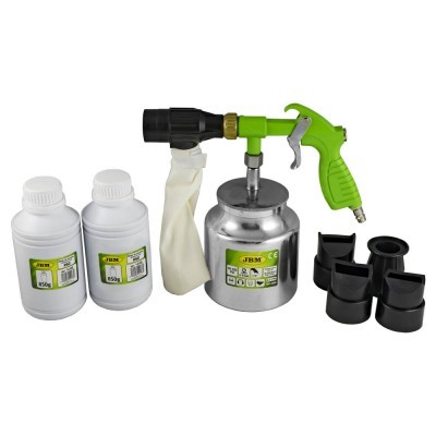 Conjunto de limpeza automóvel JBM com pistola verde, reservatório metálico, frascos e adaptadores pretos